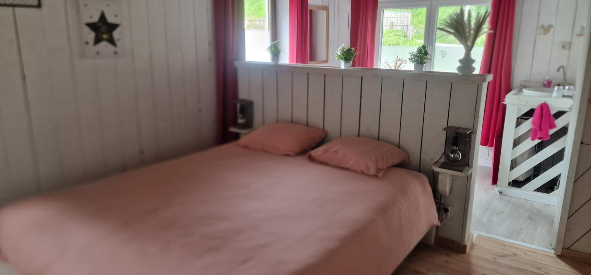 マルメディ La Petite Suisse Bed & Breakfast エクステリア 写真