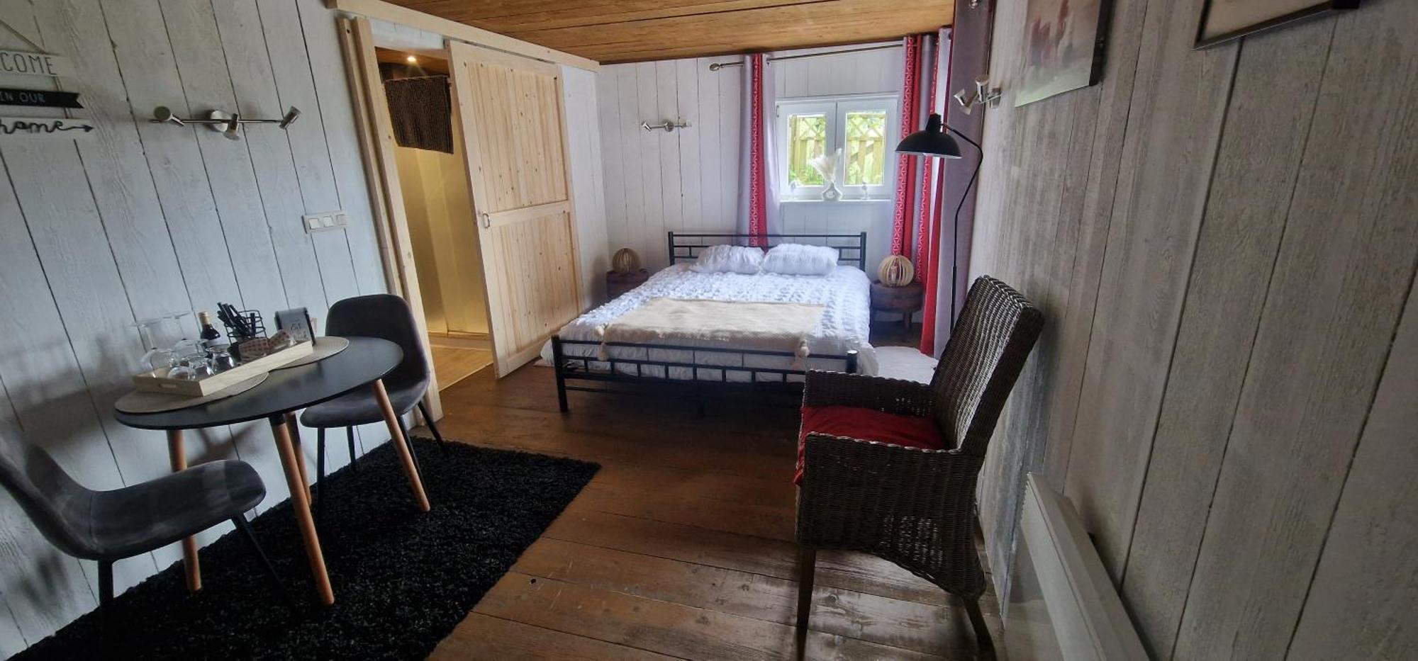 マルメディ La Petite Suisse Bed & Breakfast エクステリア 写真
