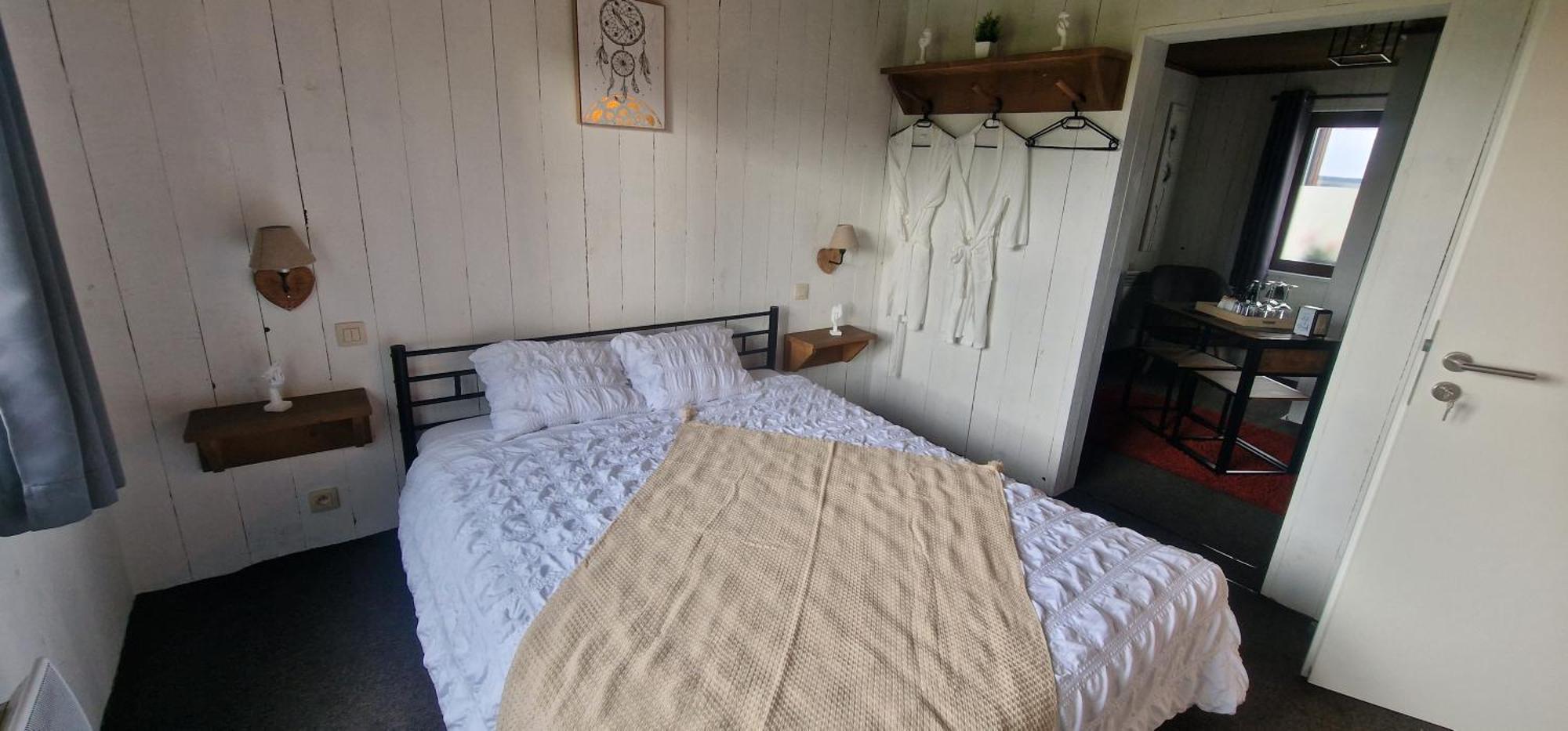 マルメディ La Petite Suisse Bed & Breakfast エクステリア 写真